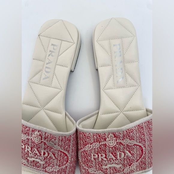 Prada Red White Jacquard canvas logo embroidered quilted leather sandals EU 38.5 - Picture 3 of 10